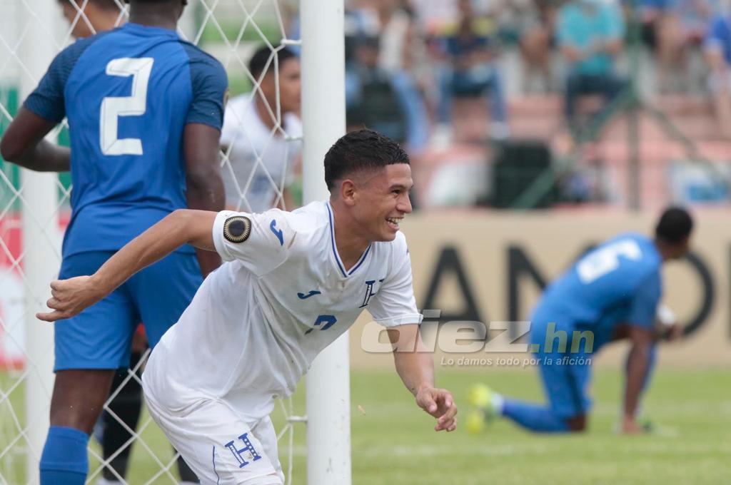 Fotos: así festejó Honduras tras eliminar a Curazao, la facha de Luis Alvarado, el crack en el Yankel y las preciosas chicas