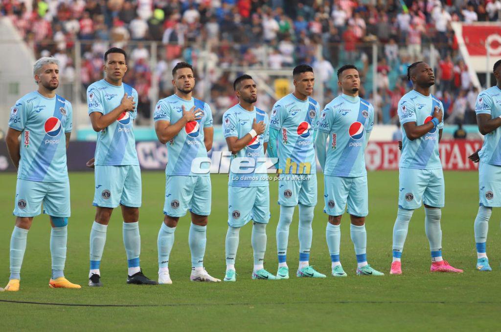 Los feos gestos de Menjívar y Beckeles a la afición de Motagua, el lamento de Auzmendi y el enojo de Troglio con el árbitro