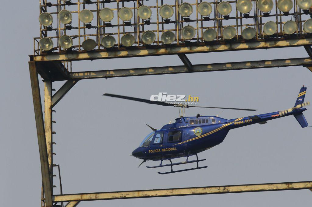 Motagua-Tigres: Resguardados con helicóptero, la invasión azteca y las bellas chicas que engalanan el estadio Olímpico