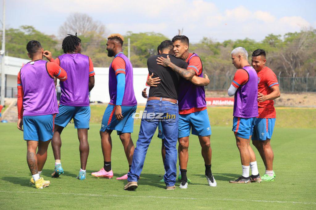 Visita sorpresa y bajo la mirada del “Presi”: el último entrenamiento de Olimpia antes de jugarse el pase a la final