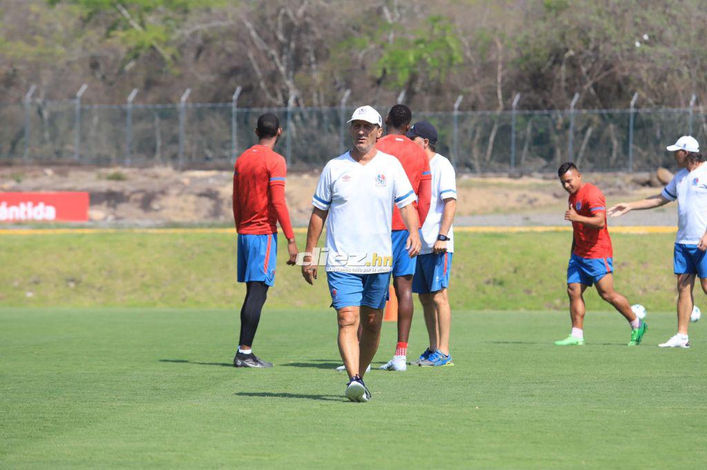 Visita sorpresa y bajo la mirada del “Presi”: el último entrenamiento de Olimpia antes de jugarse el pase a la final