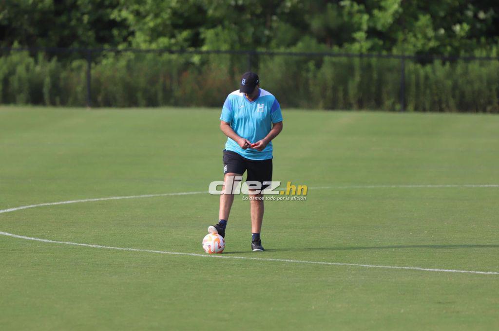 La charla de Diego con futbolista y la admiración de “Chelito” a Pinto: el último entrenamiento de Honduras antes de enfrentar a Haití