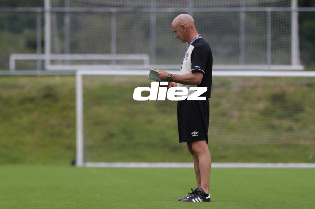 Así fue el primer entrenamiento de Eduardo Espinel con el Olimpia: Alberth Elis presente y varias ausencias