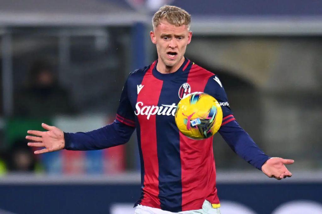 ¿Qué es lo que tiene? la llamativa marca que mostró un futbolista en su cuello y explica todo: Es una mordida zombie”