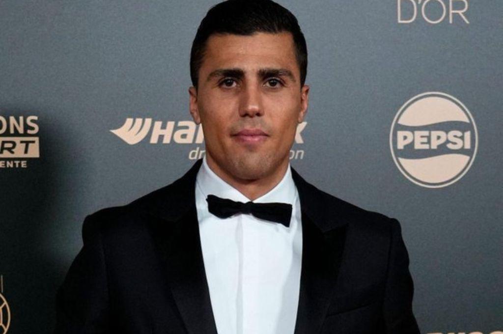 “Hipocresía” “poca humildad del Balón de Oro”: así reaccionan en redes a la ausencia de Rodri en los premios Globe Soccer Awards