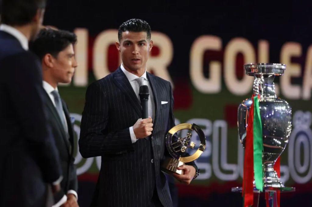 Cristiano Ronaldo tras recibir el premio Quinos de Ouro: “Mi objetivo es el Mundial, pero también la Eurocopa 2024”