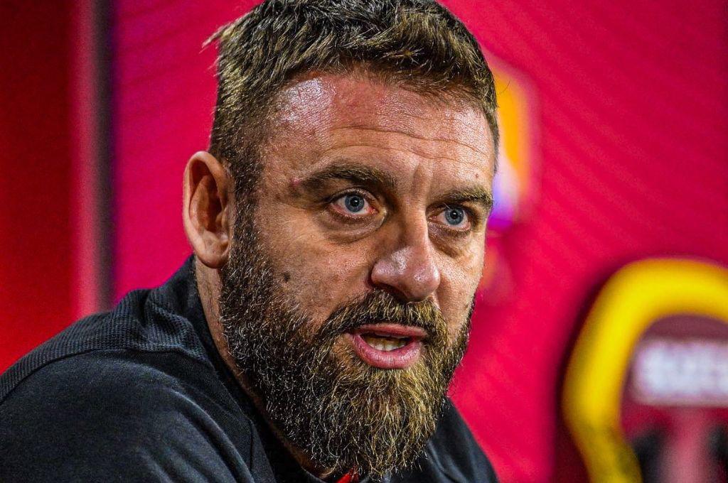 OFICIAL: Roma echó de la peor forma a Daniele De Rossi de su cargo como entrenador en la Serie A