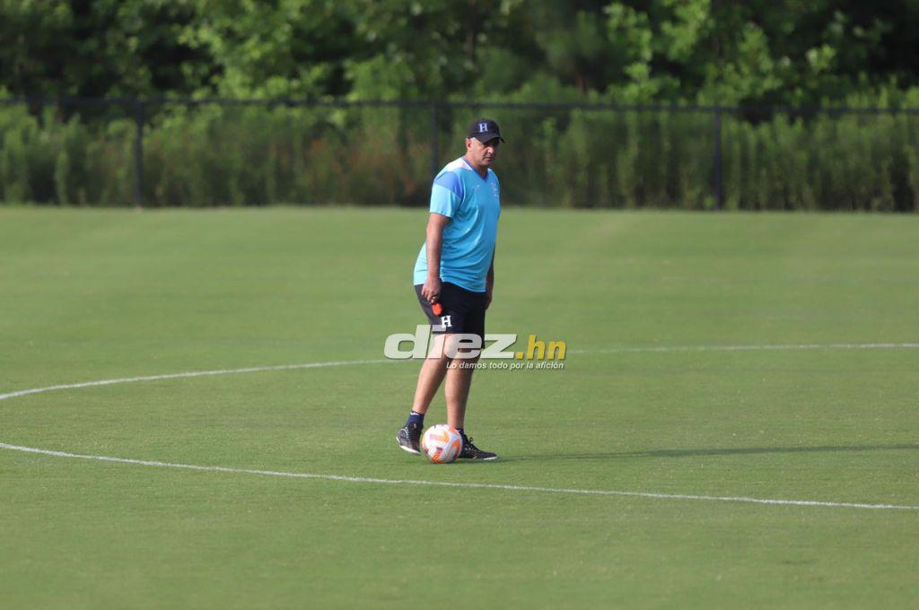 La charla de Diego con futbolista y la admiración de “Chelito” a Pinto: el último entrenamiento de Honduras antes de enfrentar a Haití