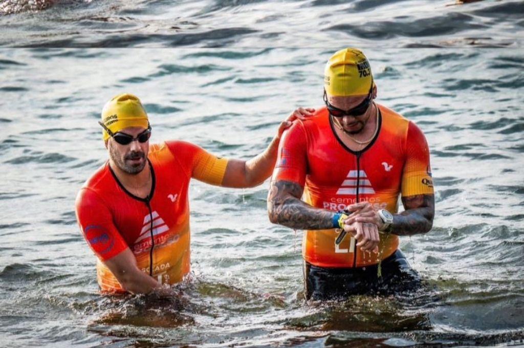 Se ganó el respeto del mundo: hondureño hace historia en el Ironman 70.3 tras competir junto a un atleta no vidente