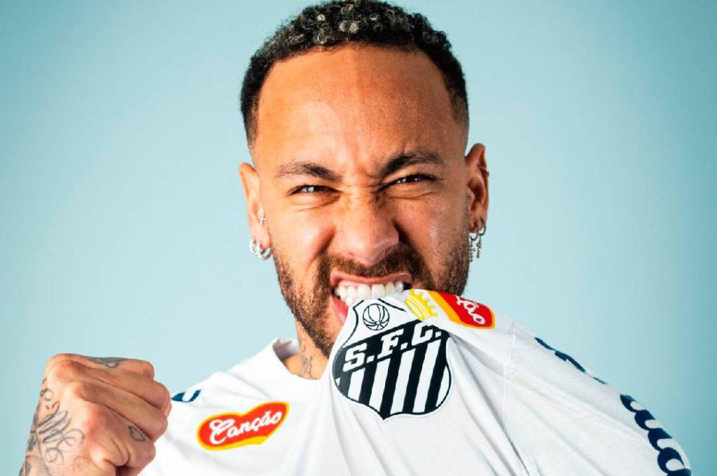 Neymar los tiene enojados: lo llamó para que fiche por el Santos y armar un equipazo
