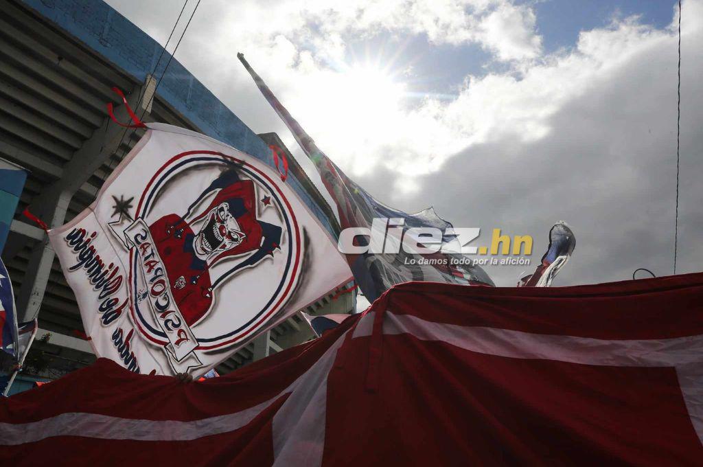 Olimpia-Génesis: ¿Qué pasó con Tilguath en su llegada?, el show de la Ultra Fiel y el gesto de los jugadores con la afición blanca