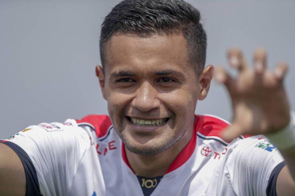 Roger Rojas y su nueva vida luego de su retiro del fútbol: El proceso doloroso que pasó...¿qué le han dicho los médicos?