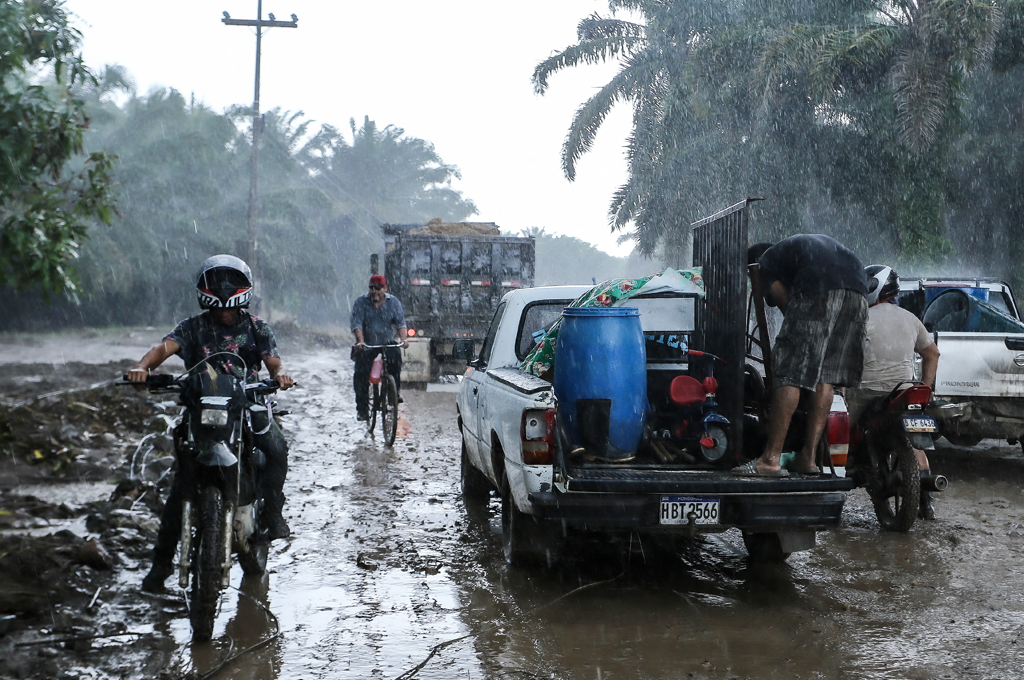 INFORME ESPECIAL: En horas Julia se convertirá en tormenta tropical, pero siempre dejará lluvias en Honduras esta noche