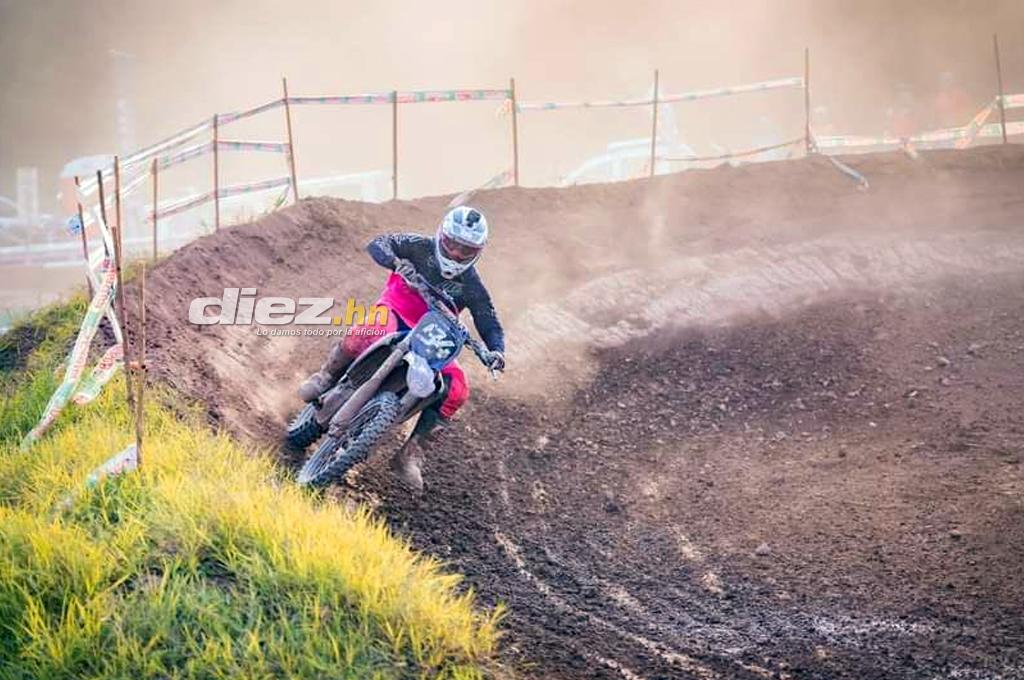 Adrenalina pura: Campeonato nacional de motocross disputó su tercera fecha en Tegucigalpa