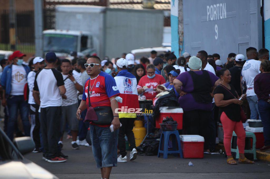 Mensaje a Municipal, el carro que se quedó botado y las chicas: ambientazo previo al partido de Olimpia por Liga Concacaf