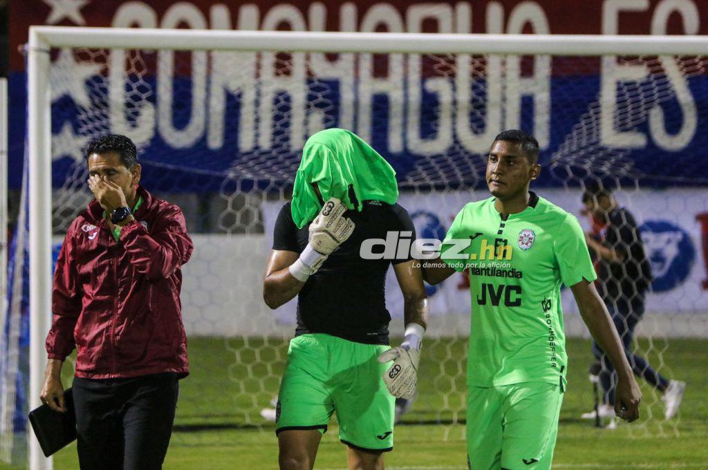 No se vio en TV: Las desgarradoras imágenes del portero panameño de Marathón y el festejo de Troglio con Rafa Villeda