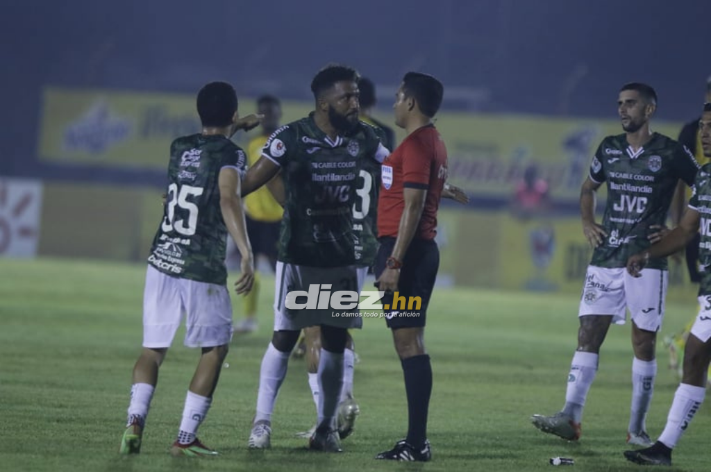 NO SE VIO EN TV: Cortan arito a jugador de Marathón con alicate, la bronca de Mayorquín y el coqueteo de Kevin Álvarez con la hermana de Getsel Montes