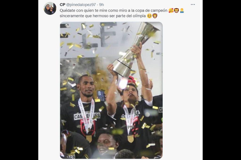 ¡Buenos días bicampeones! Abrazados a la Liga Concacaf durmieron y se levantaron los jugadores del Olimpia