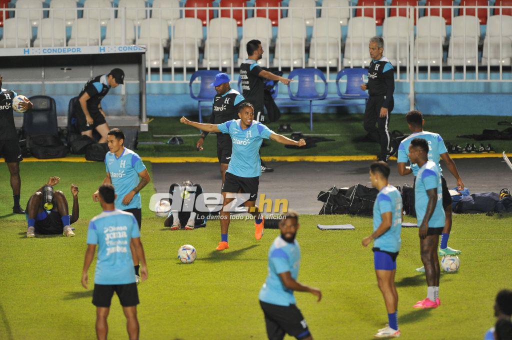 Suazo y Maynor dieron clases a los jóvenes: ¿Qué estuvo entrenando el ‘Choco’? y quién se llevó el baile en el rondo en el Chelato Uclés