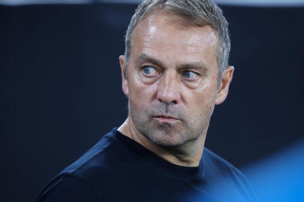 Xavi iba a echarlo del Barcelona, pero Hansi Flick pide que se quede en el club: “Quiere sacar lo mejor y pulirlo”