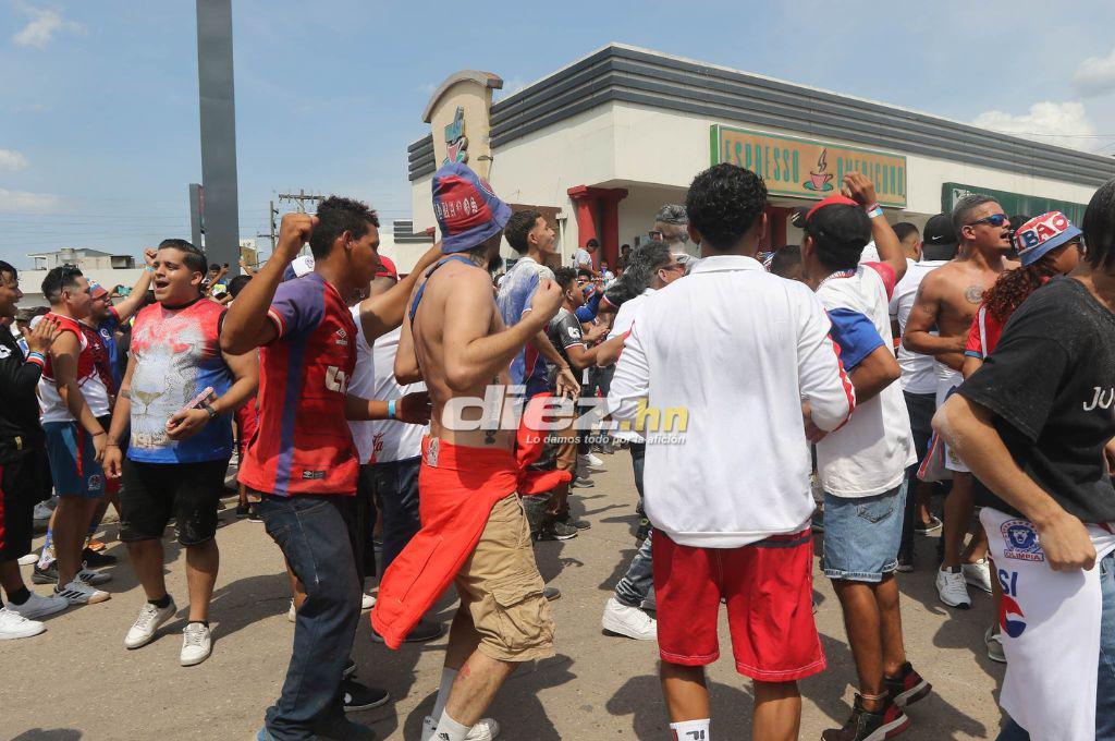 Fotos: La Ultra Fiel se “apodera” de Juticalpa; caballos y llenazo en la final entre Potros y Olimpia