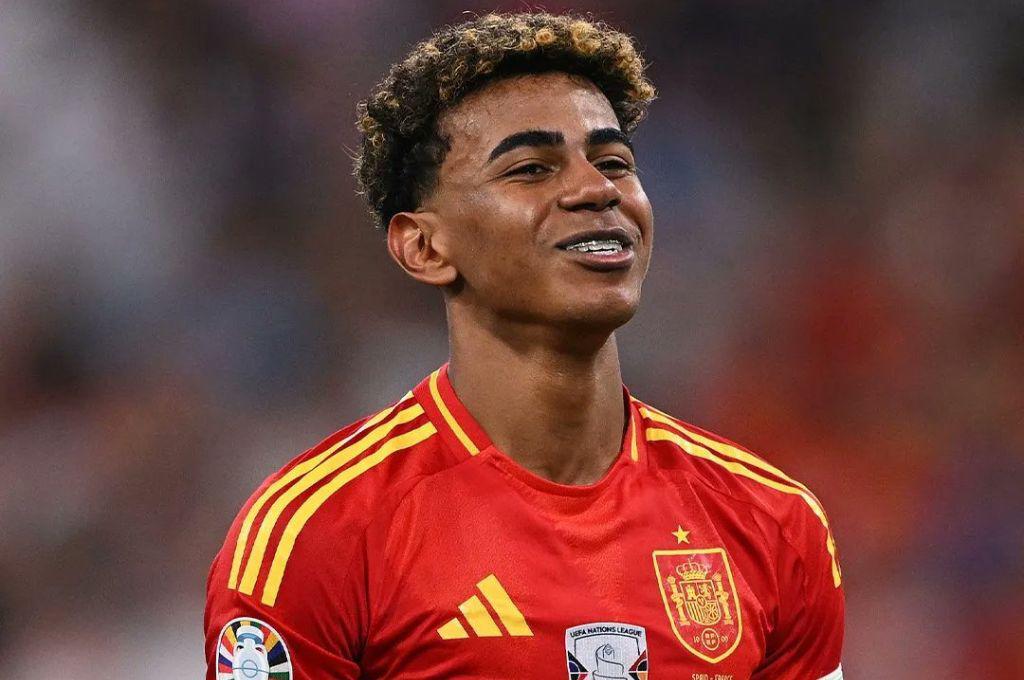 La descomunal oferta por Lamine Yamal: 250 millones para ser el fichaje más caro y la respuesta de Barcelona