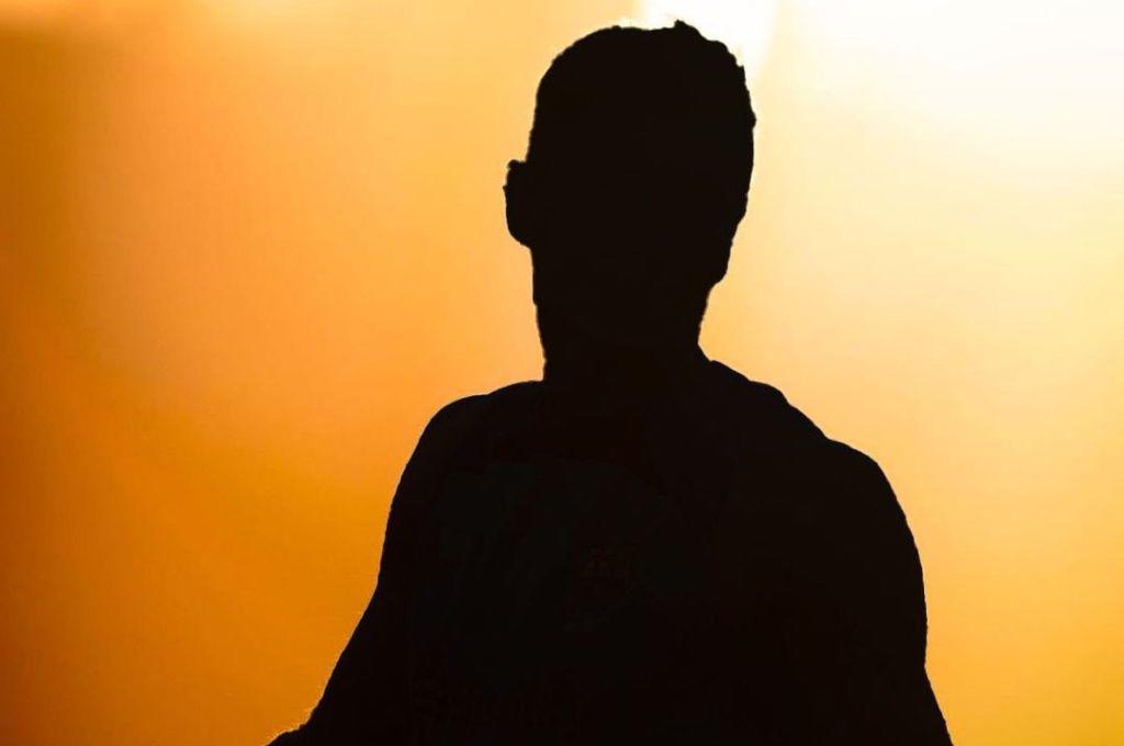 Fue echado de su equipo por falsificar su identidad y lo suspenden por tres años sin jugar: esta es su verdadera edad