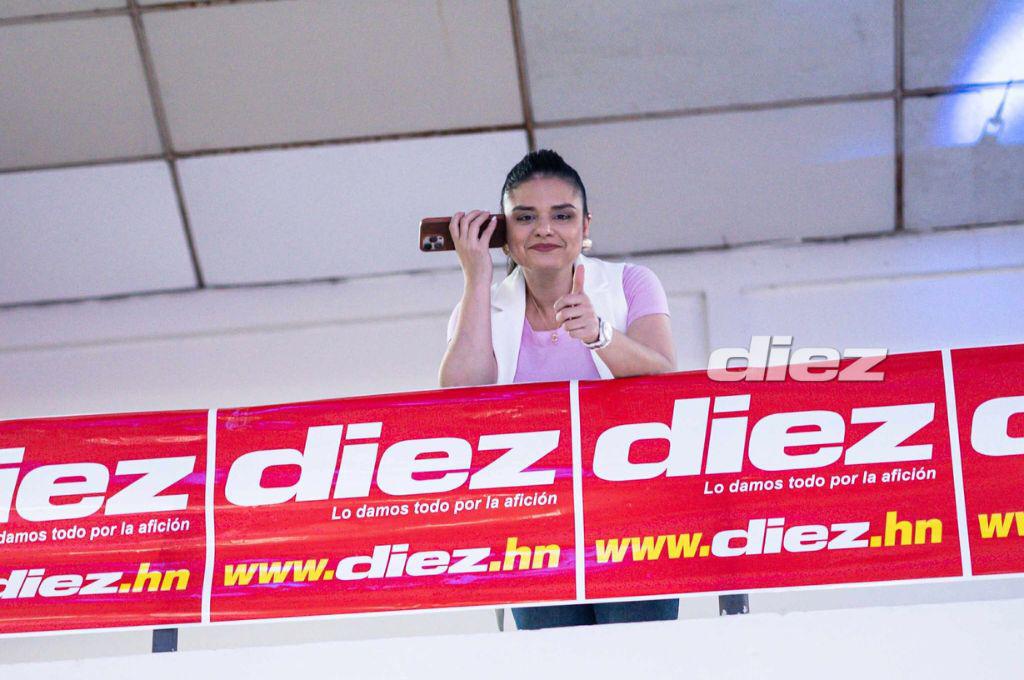 Diario Diez regaló una moto: así fue el ambientazo que se vivió en el Estadio Virtual en Expocentro por la final de la Champions League