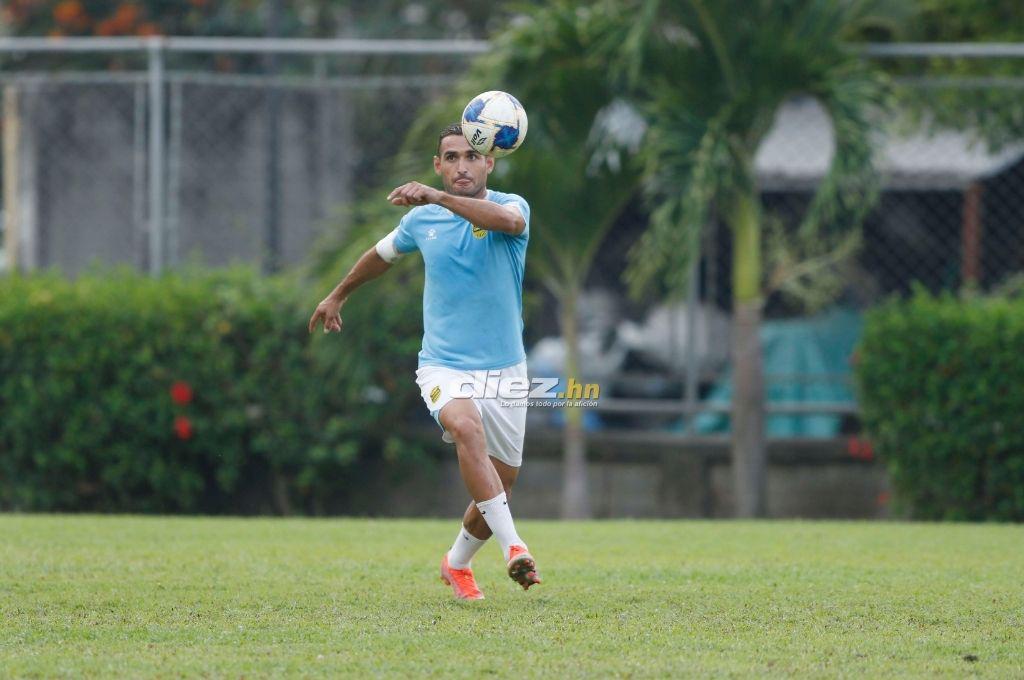 Visita especial, así fue captado Omar Rosas, ¿y quién es la fotógrafa?: El nuevo entrenamiento de Real España pensando en la final ante Motagua