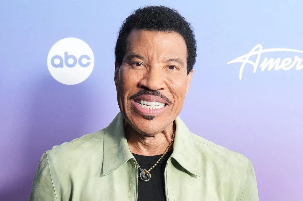 Nadie lo sabía: Messi se reencuentra al famoso al que le debe su nombre: Su madre lo contó; que alegría conocerte