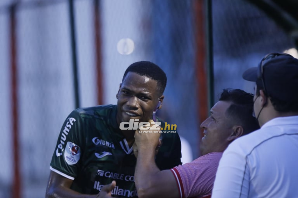 NO SE VIO EN TV: Cortan arito a jugador de Marathón con alicate, la bronca de Mayorquín y el coqueteo de Kevin Álvarez con la hermana de Getsel Montes