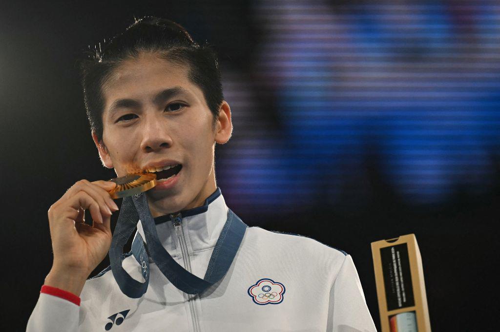 La otra boxeadora involucrada en polémica de género conquista también la medalla de oro en los Juegos Olímpicos París 2024