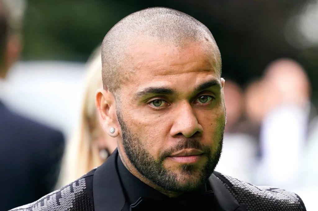 ¿Libertad para Dani Alves? La decisión que ha tomado la Audiencia de Barcelona sobre el brasileño, acusado de agresión sexual