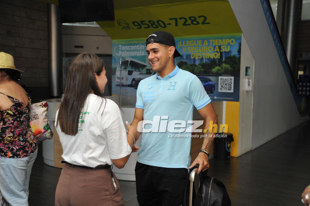 La tremenda sorpresa que se llevó Palma, la cara seria de Rueda y ¿por qué los seleccionados llegaron con calcetas altas?