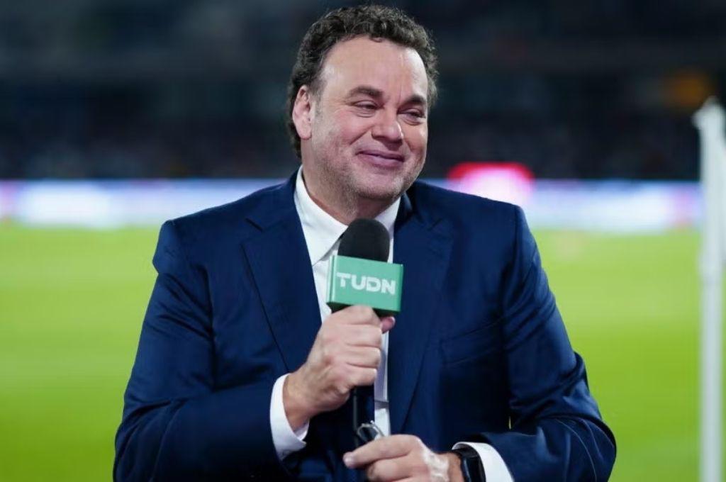 David Faitelson amenaza a club de México con sacar información que afectaría a todos: En el maletín que me regalaron...