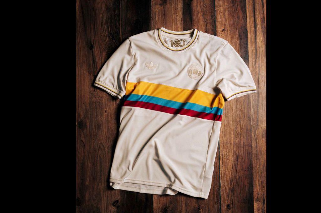 Colombia presentó oficialmente la nueva camiseta que estrenarán en las Eliminatorias Conmebol ¿Qué precio tiene?