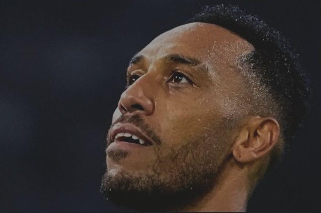 Se olvida de CR7: Aubameyang, exjugador del Barcelona, firma nuevo contrato con 36 años y jugará la Champions