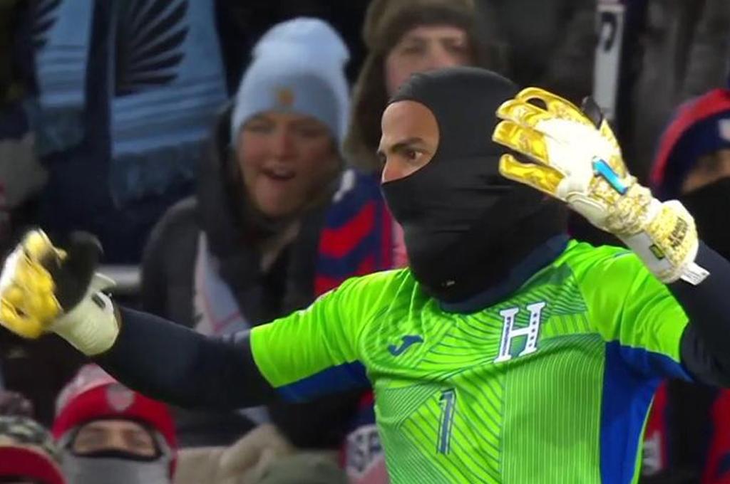 Hondureños congelándose y los gringos sin camisa: Las inolvidables imágenes del EEUU vs Honduras en Minnesota