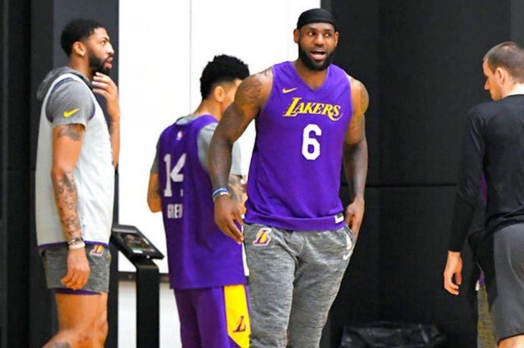Lakers cancelan entrenamiento por coronavirus y los Nets suman cuatro bajas más