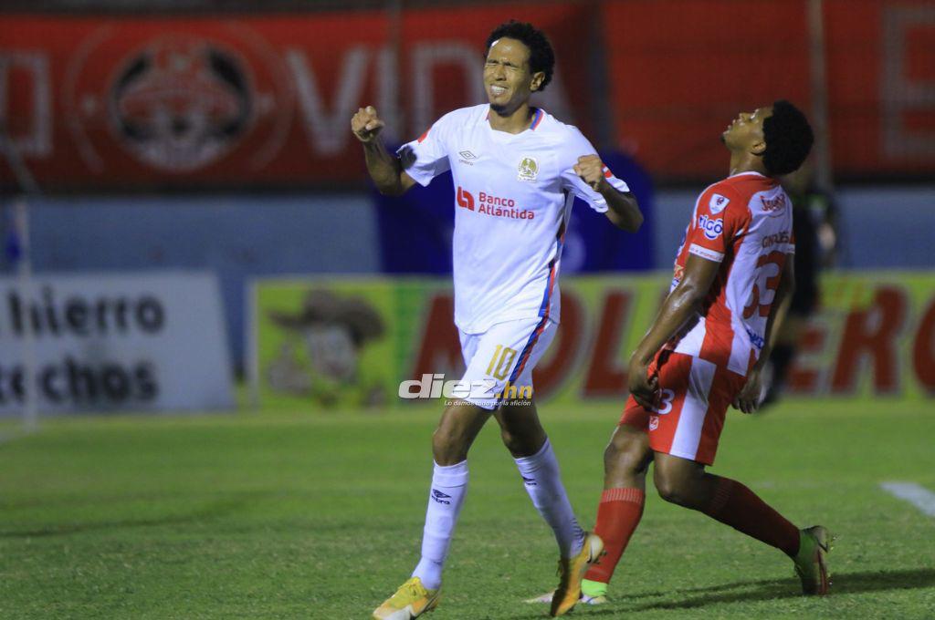 NO SE VIO EN TV: las duras imágenes de los jugadores de Motagua, quién es el nuevo debutante en Olimpia y el que rompió en llanto