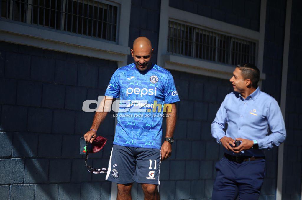 Así fue el primer entrenamiento de Ninrod Medina con Motagua: Risas, el recibimiento de los jugadores y el nuevo fichaje