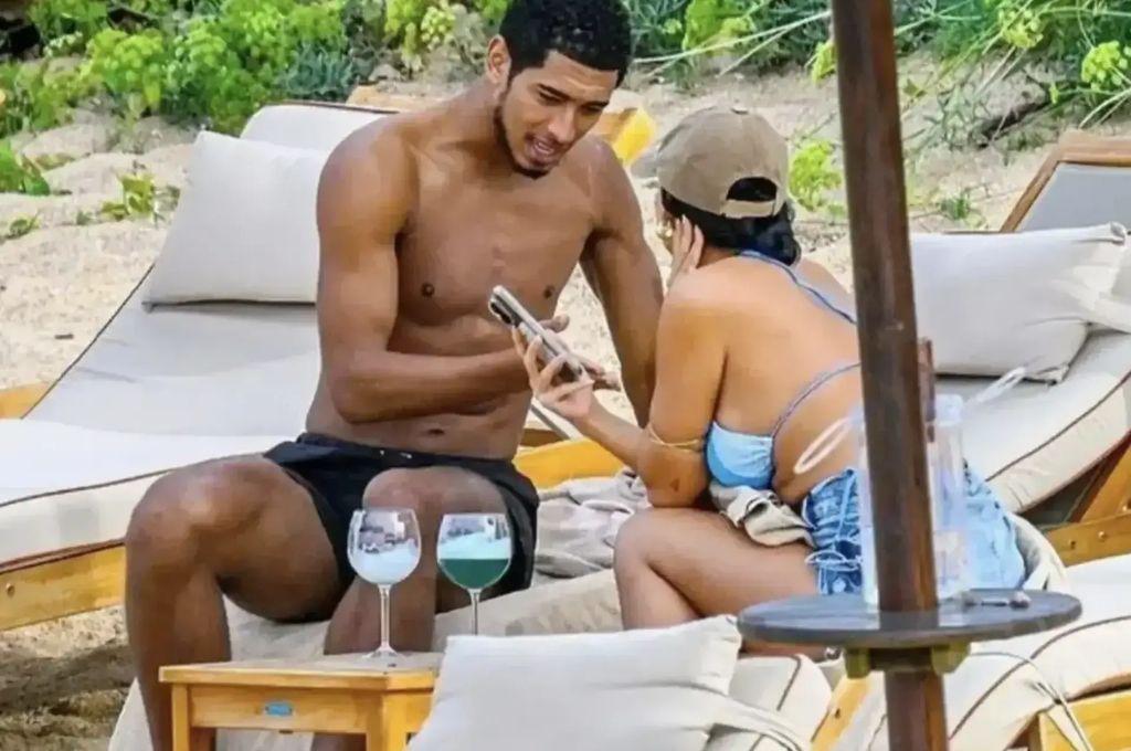 La polémica 'íntima' foto de Bellingham con su novia en sus vacaciones por Italia: las imágenes se hicieron virales