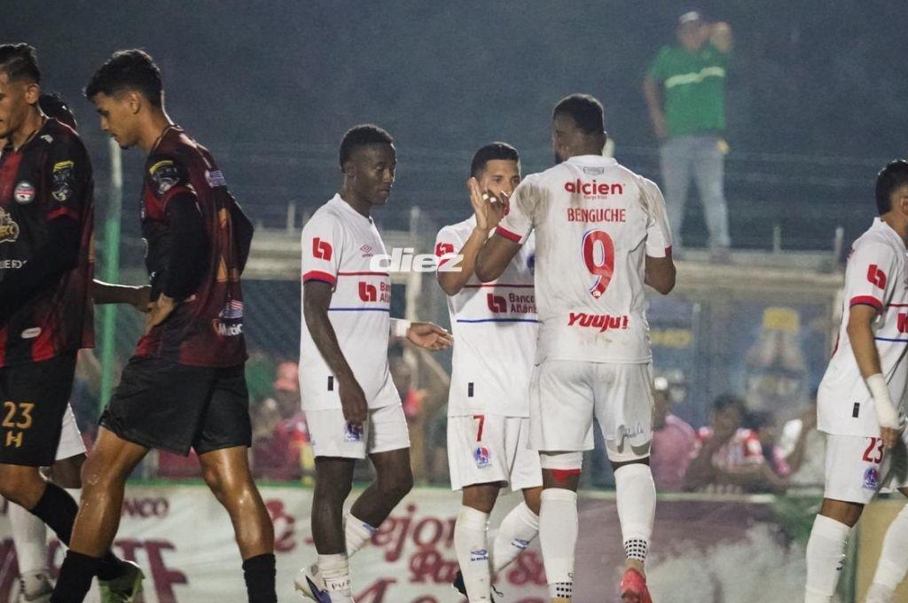Olimpia logra triunfo de oro Choloma, desbanca a Real España y se apodera del subliderato