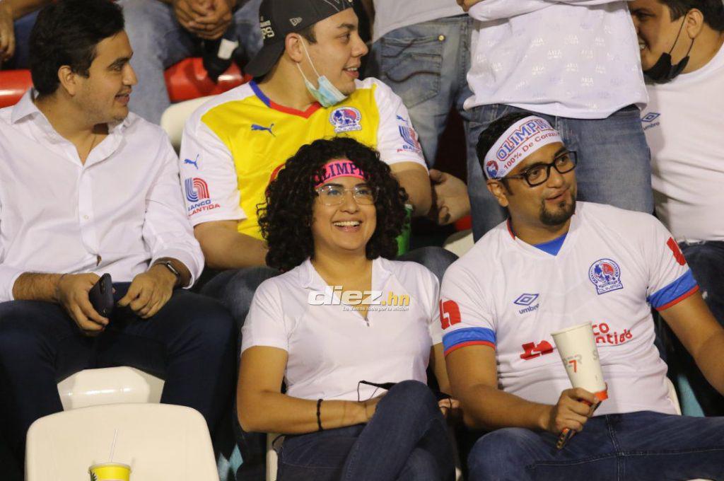 Mensaje a Municipal, el carro que se quedó botado y las chicas: ambientazo previo al partido de Olimpia por Liga Concacaf