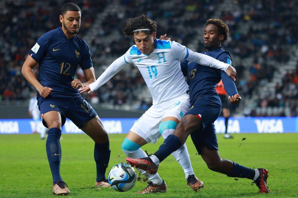 Sin varios campeones: grandes ausencias de Honduras para enfrentar a Argentina
