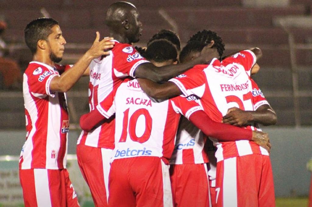 Duro castigo: el Vida le quitó el 40% del salario a sus jugadores por no clasificar a liguilla en el Apertura 2022