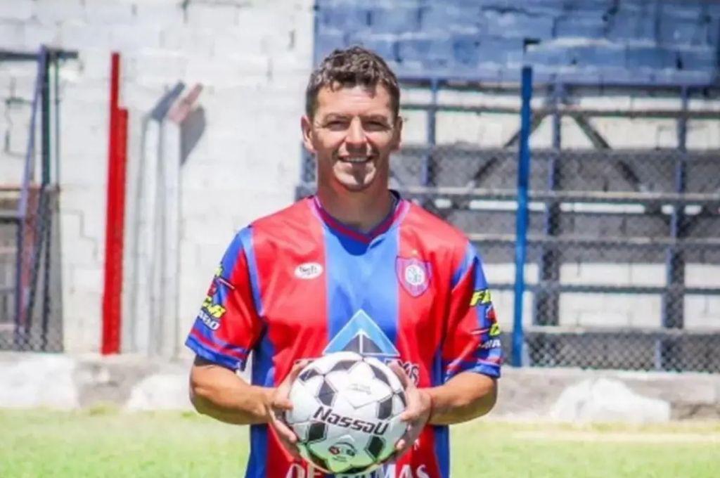 De ser tricampeón con Olimpia a jugar fútbol sala: así es la nueva vida del ex mediocampista que conquistó a Troglio