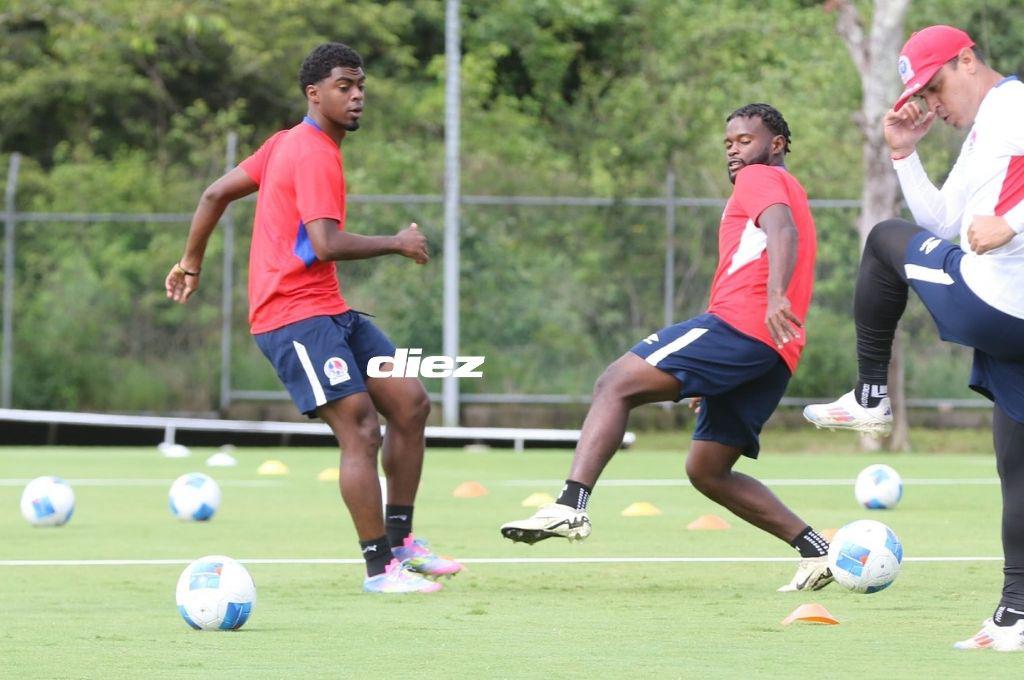 Sin Carlos Pineda en el Olimpia, una visita sorpresa y Espinel recibe buena noticia previo al duelo contra Real Estelí