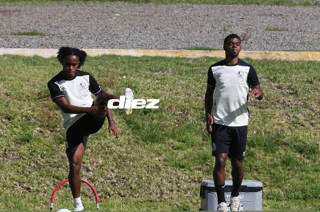 Olimpia sufrirá una baja, busca nuevo fichaje y Espinel le da la bienvenida; así fue el entreno del león previo al clásico con Motagua