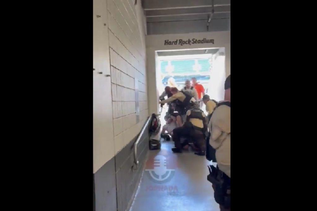 Hinchas del Fluminense fueron golpeados por policías, el equipo más alegre queda fuera del Mundial de Clubes y el duro rival del Borussia